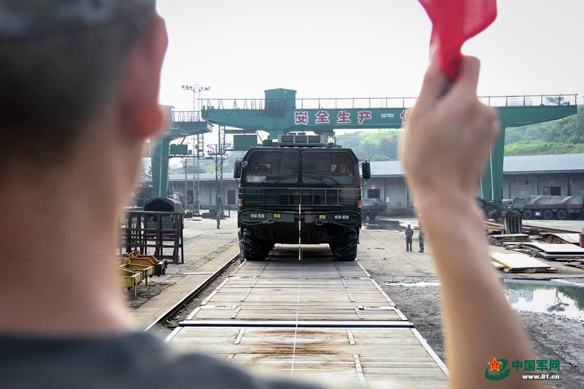 超级战车大挑战最新版,刺激挑战引发热议