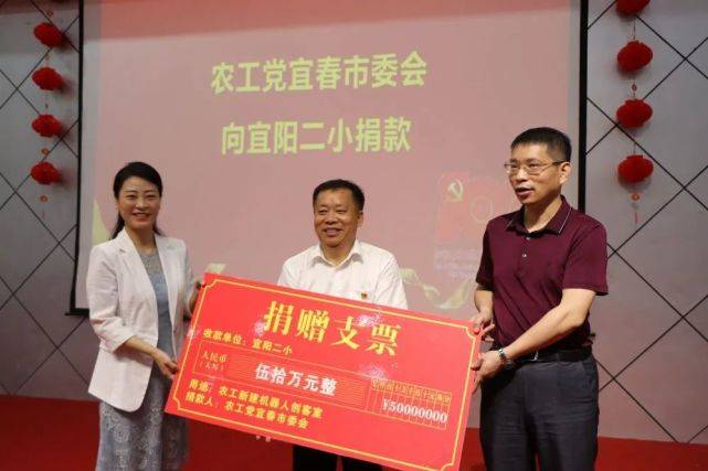 郑艳的城市生活,最新资讯与温馨日常