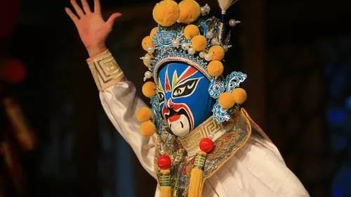 川剧变脸艺术的魅力,一种深入的艺术观点分析