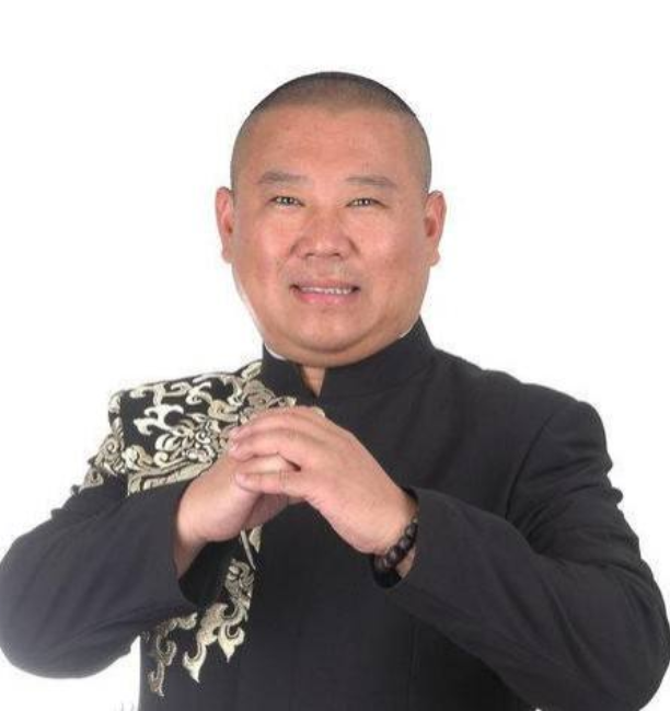 郭德纲新动态，科技与传统艺术的和谐交融