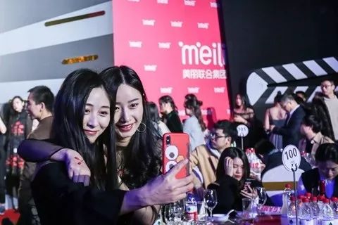 美即上市重磅来袭，美丽产业掀起新一波浪潮！