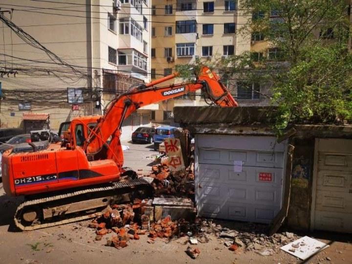 哈尔滨违建拆除行动，重塑城市风貌的壮举