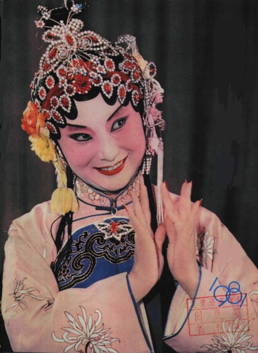 陈妙华，秦腔璀璨星——舞台到人生的励志之旅