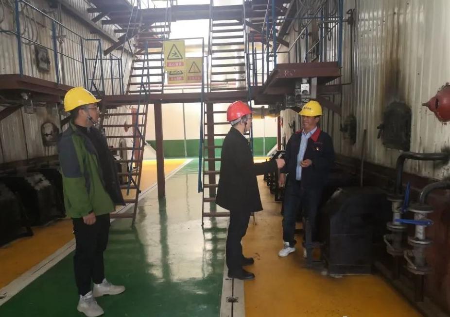 酒泉最新交通事故引发关注，揪心瞬间敲响安全警钟，警醒出行之道