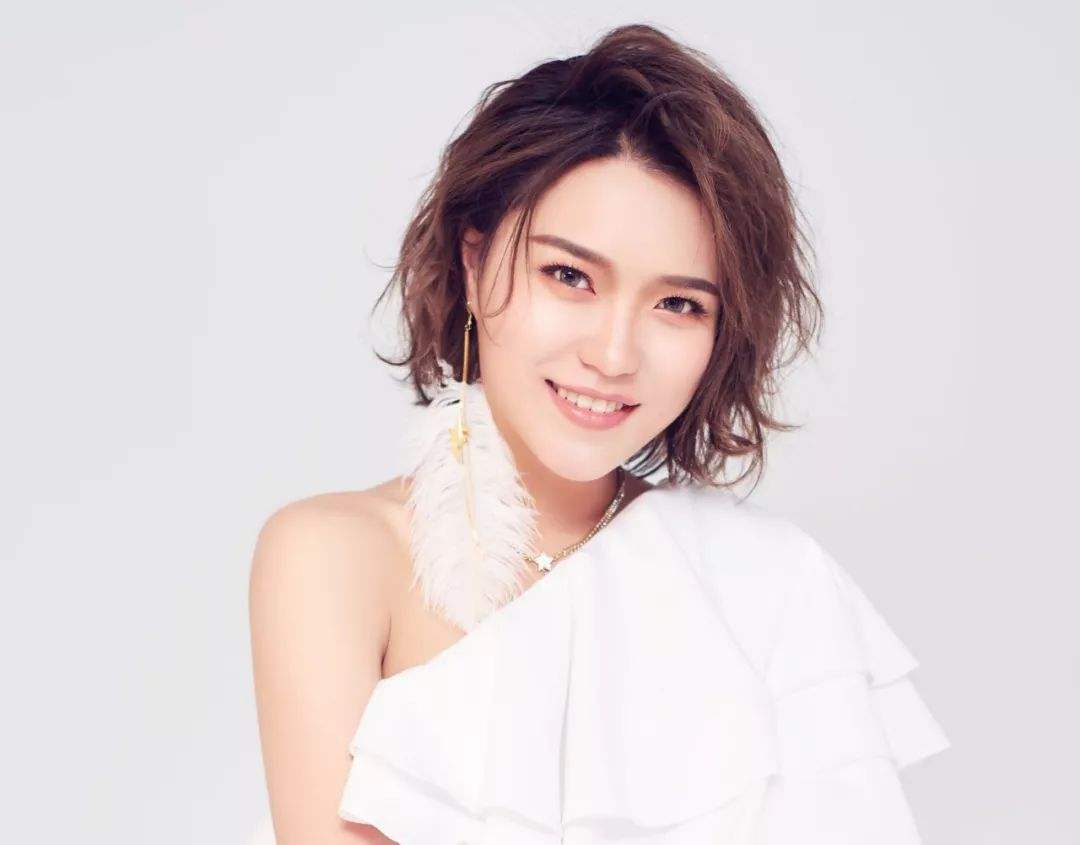 庄心妍新歌，音符魔法中的友情与陪伴，2025最新歌曲揭晓