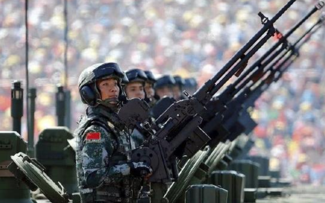 最新两年义务兵待遇，蜕变之旅的鼓舞与荣耀之路