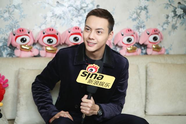 陈伟霆星光璀璨，最新采访揭示时代影响力与成长轨迹