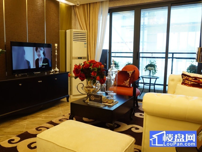 鸿华i尚城最新价格动态，风景变化中的学习力量与价格探索